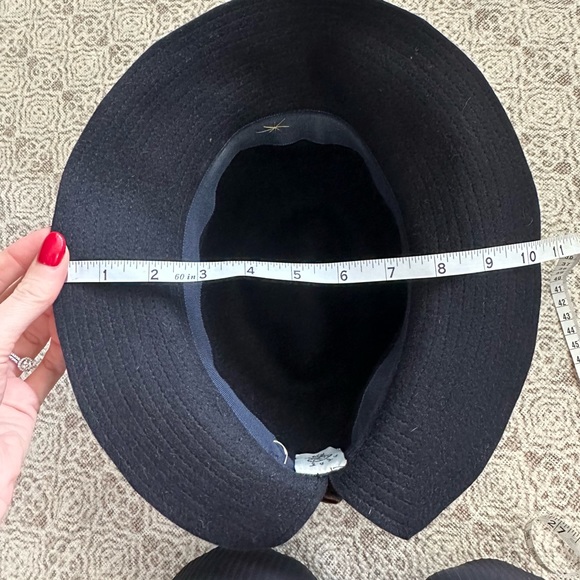 Lola Hats Black Felt Fedora With Brown Velvet Ribbon - Picture 8 of 8